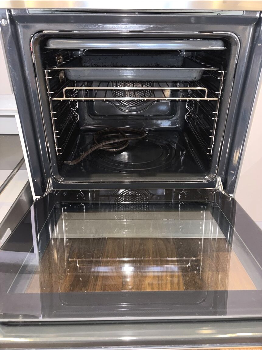 Oven cleaned inside